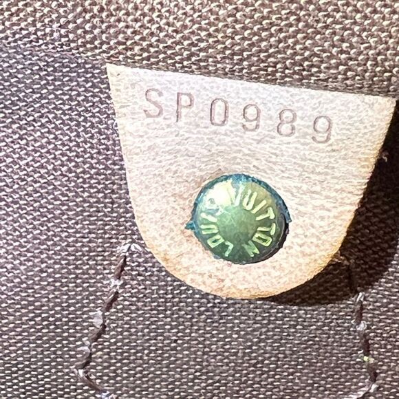 Louis Vuitton Brown Speedy Monogram Handbag - Picture 7 of 11